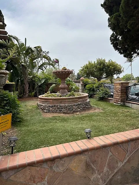 3 bed, 1200 sqft, $1,800 — Photo 3