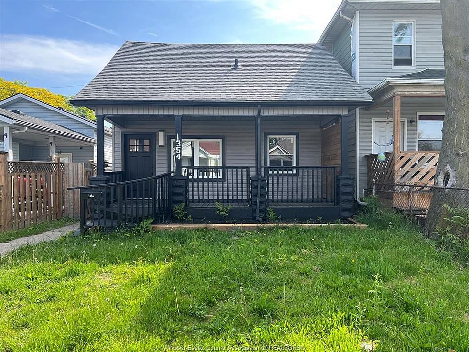 1354 McKay Ave, Windsor, ON N9B 2B2 Zillow