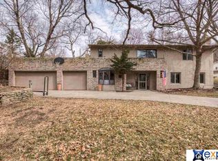 8519 N 48th Cir, Omaha, NE 68152