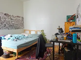 Rented by Manhattan Connection