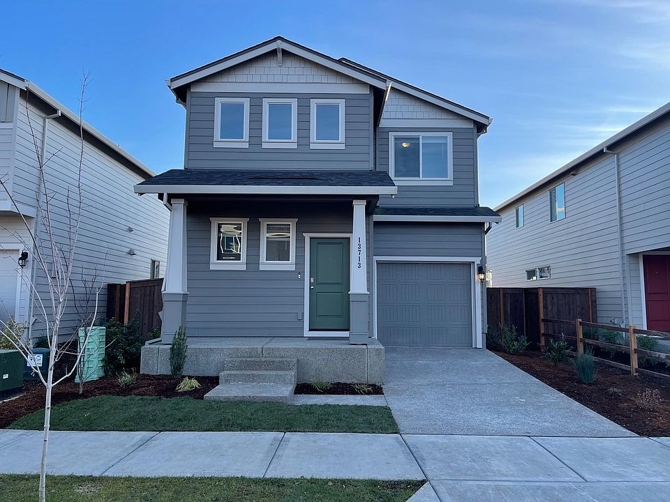1st image of 13713 NE 5th Way