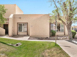 5836 W Winchcomb Dr, Glendale, AZ 85306