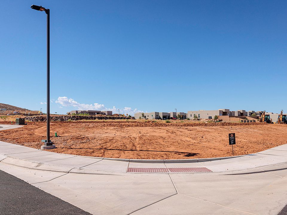 2nd image of Black Gulch Cir #201