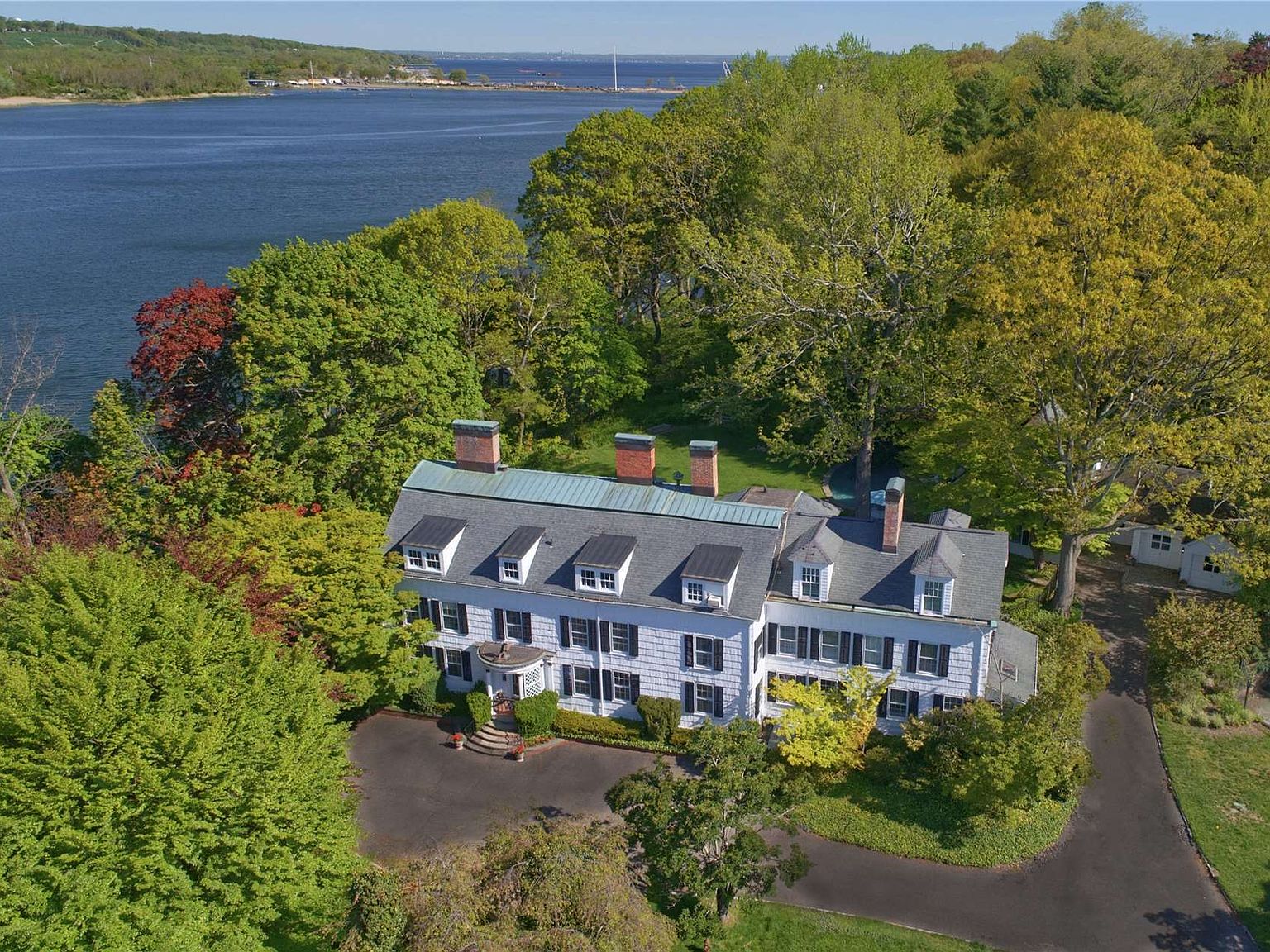 435 Bryant Avenue, Roslyn, NY 11576 Zillow