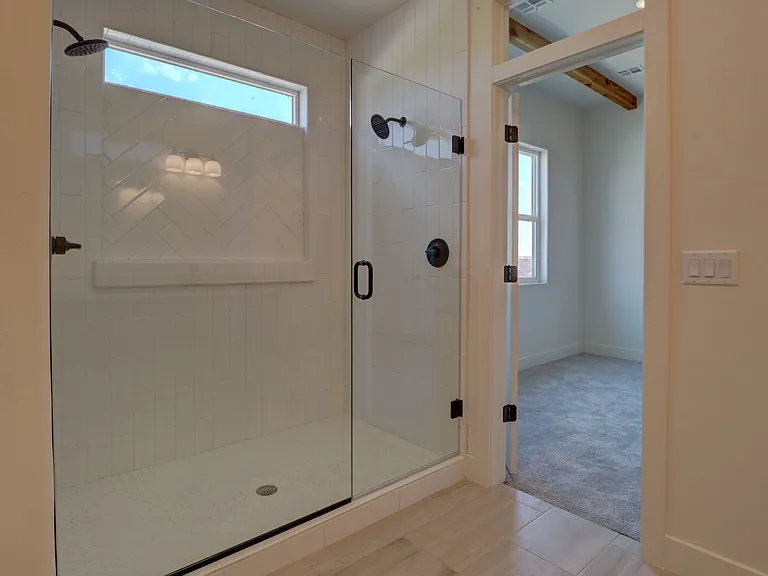 4021 Boardwalk Rd — Photo 9