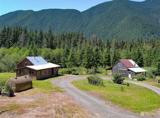 2660 Wildwood Rd, Quilcene, WA 98376
