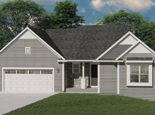 809 Diamond Cir, Saukville, WI 53080