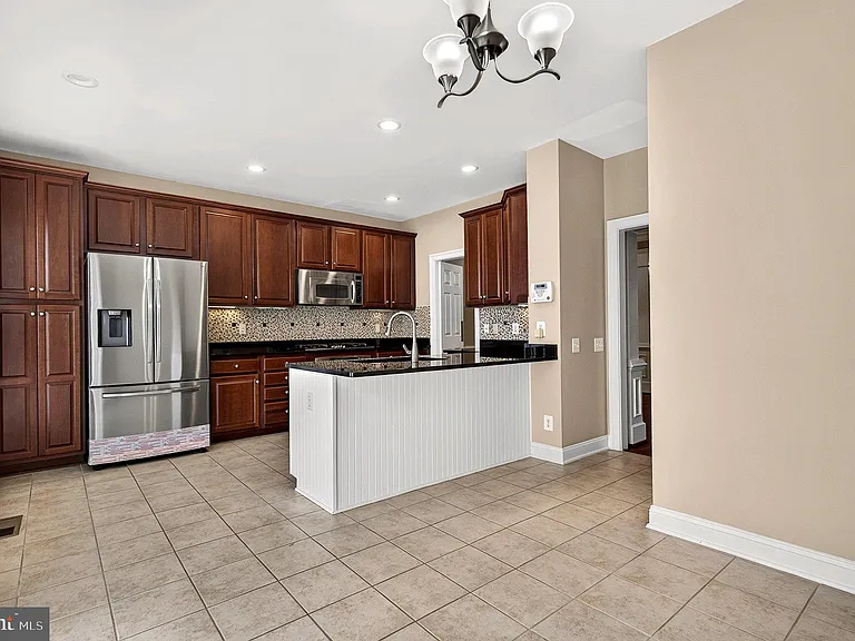 14862 Potomac Branch Dr — Photo 10