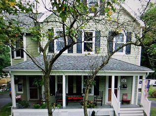 32 Monmouth Rd, Oakhurst, NJ 07755