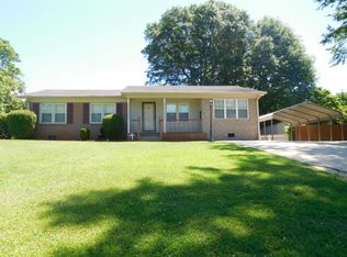 204 Lakeshore Dr, Gaffney, SC 29341