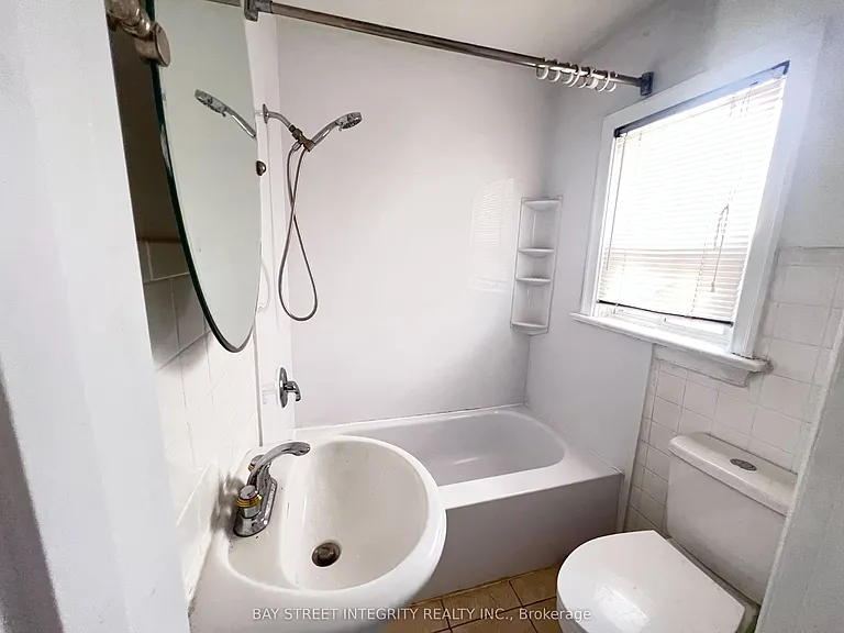 970 Briar Hill Ave — Photo 7