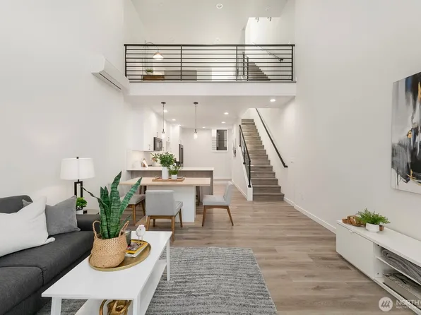 2017 W Bertona, Seattle, WA 98199