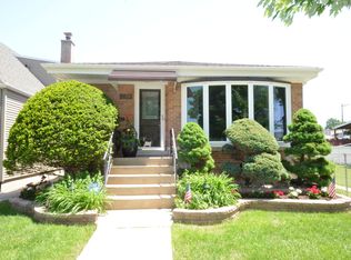 3735 N Ottawa Ave, Chicago, IL