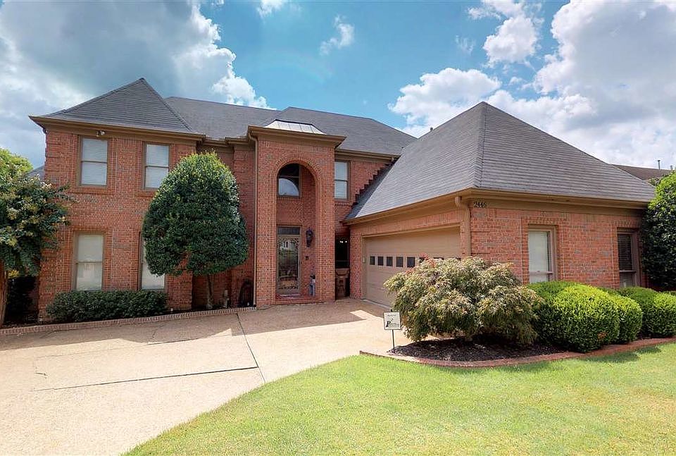 1st image of 2446 Eagleridge Ln