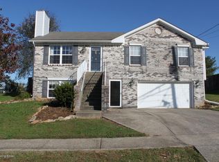 215 Ruby Dr, Elizabethtown, KY 42701