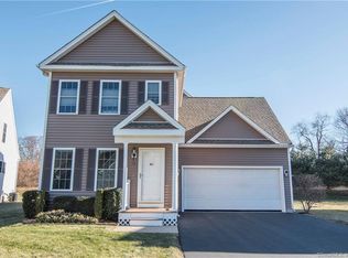 12 Elizabeth Ln, Vernon, CT 06066