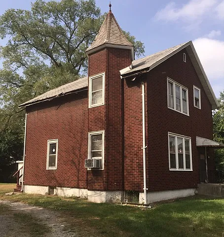 14300 Lincoln Ave photo 1