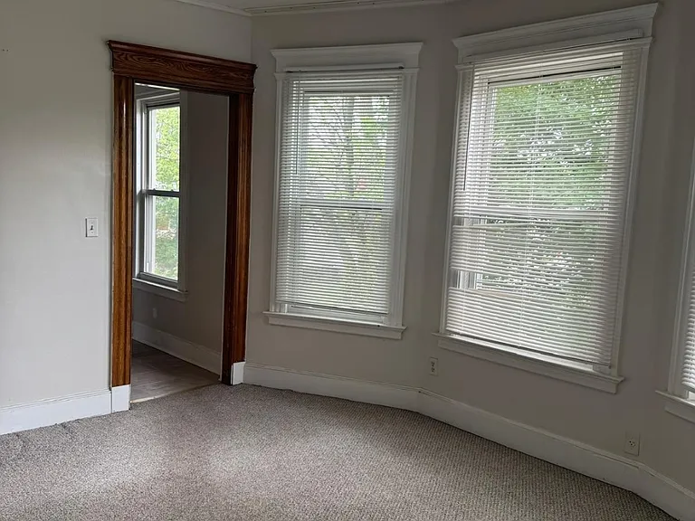36 Wallace St #2 — Photo 9