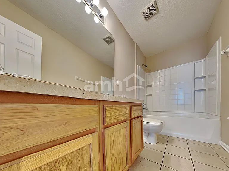 3108 Silverado Cir — Photo 19