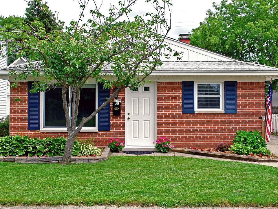 1st image of 3872 Royal Ave