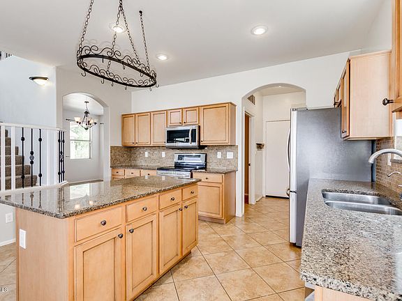 2nd image of 28162 N Pasture Canyon Dr