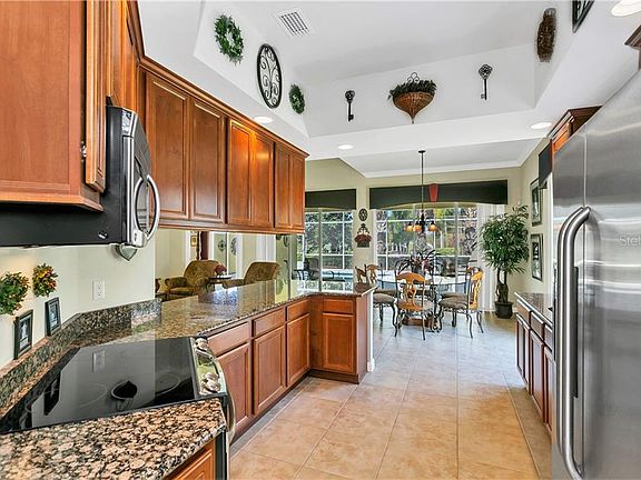 5th image of 12155 Obelia Ln #3B