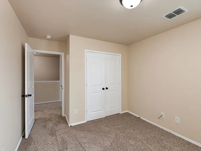 382 Armstrong Ln — Photo 23