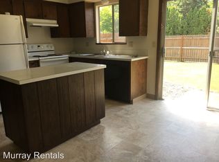 525 24th Ave SE APT 2, Albany, OR