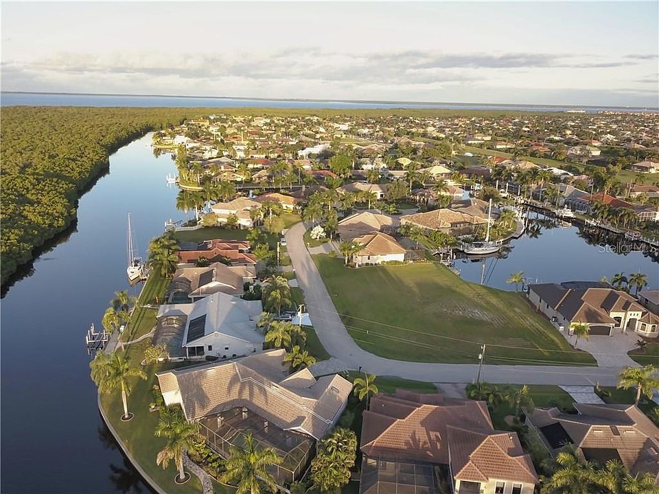 1st image of 3937 Crooked Island Dr