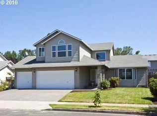 2026 NE Blue Heron Dr, Portland, OR 97211