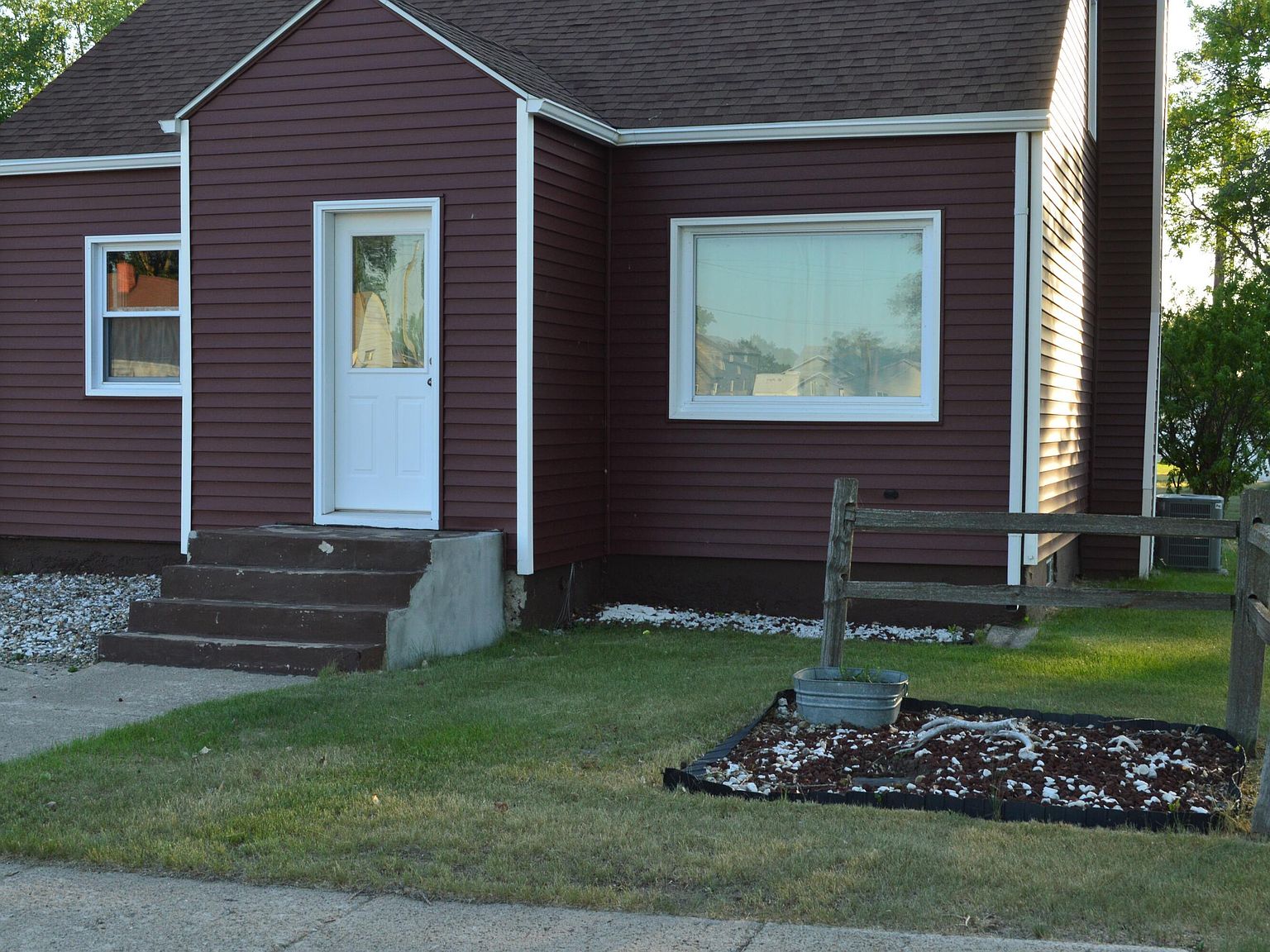 410 S Centennial St, Wishek, ND 58495 Zillow