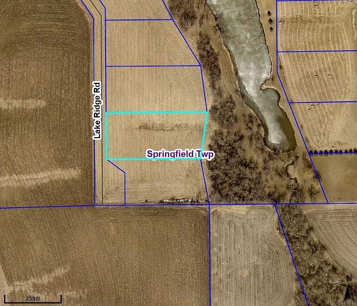 2nd image of Lake Ridge Rd