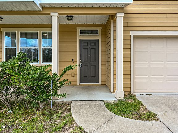 2nd image of 3812 BRONCO Road