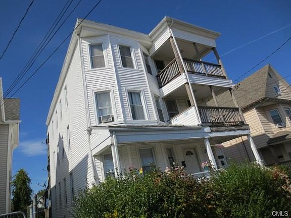 2nd image of 133-135 Ash St