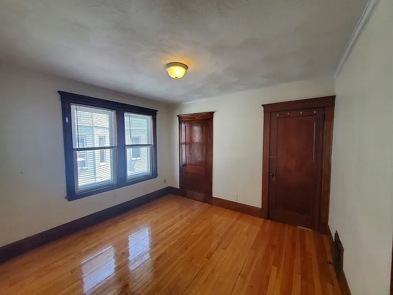 162 Beech St #2 — Photo 8