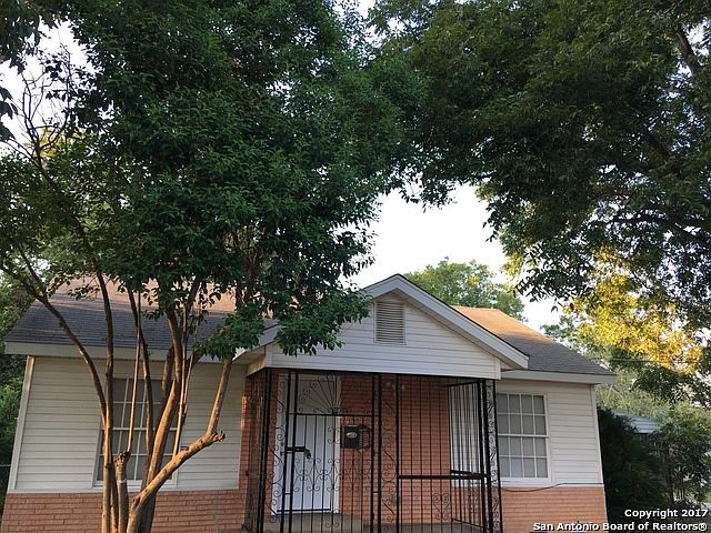 1st image of 719 E Southcross Blvd