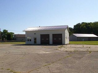 7789 W Ridge Rd, Fairview, PA 16415