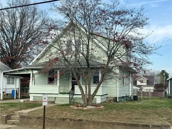 817 27th St, Vienna, WV 26105