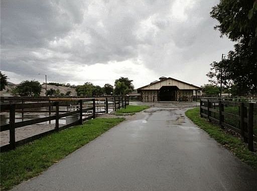 5th image of 5006 S University Dr