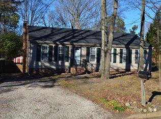 8990 Becton Rd, Glen Allen, VA 23060