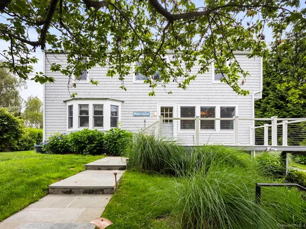 19 Sherwood Drive, Westport, CT 06880