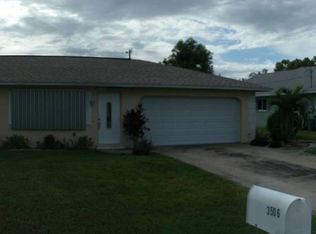 3505 SE Santa Barbara Pl, Cape Coral, FL 33904