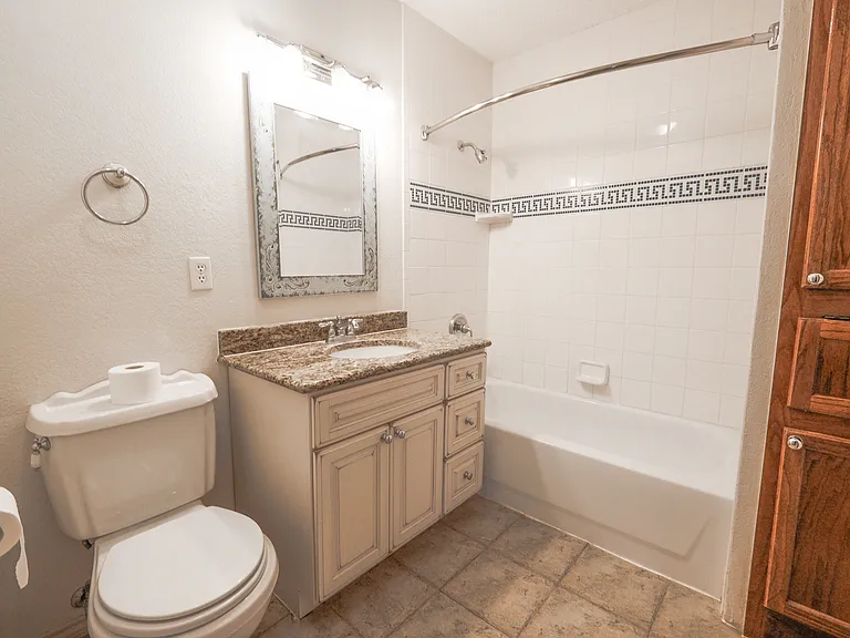 1911 Sutter St #1911 — Photo 12