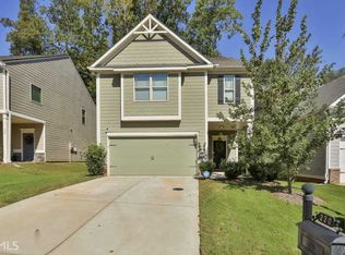 220 Stillwood Dr, Newnan, GA 30265