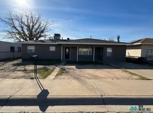1109 W Runyan Ave, Artesia, NM 88210