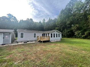 122 Dogwood Ln, Elloree, SC 29047