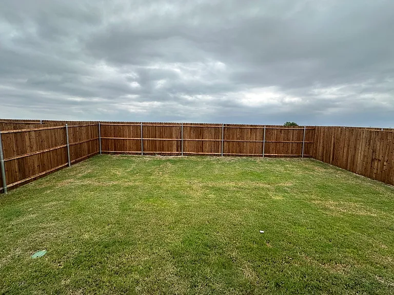 3520 Bridgeport Dr — Photo 13