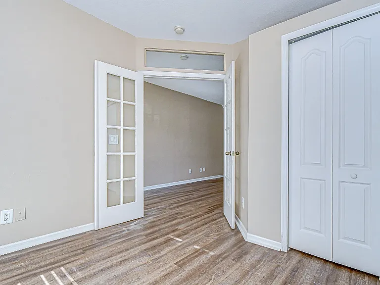10720 Chesham Hill Ct — Photo 3