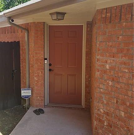4th image of 1158 Lombard Ln