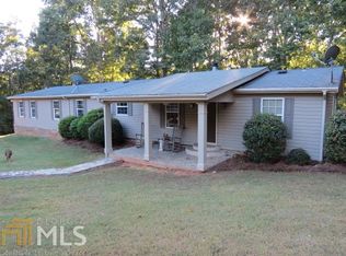 545 Forest Lake Rd, Pendergrass, GA 30567